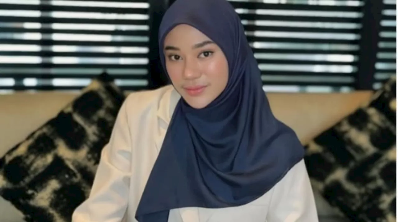 Tak Peduli Video Aib Tersebar, Clara Shinta Pamer Kehidupan Jadi Santri