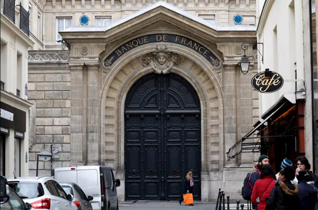 French central bank cuts 2025 growth forecast to 0.9%