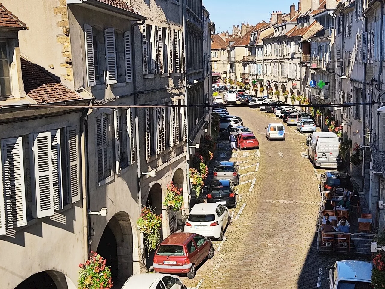 À Lons-le-Saunier, un souvenir touristique unique en vente pour la première fois