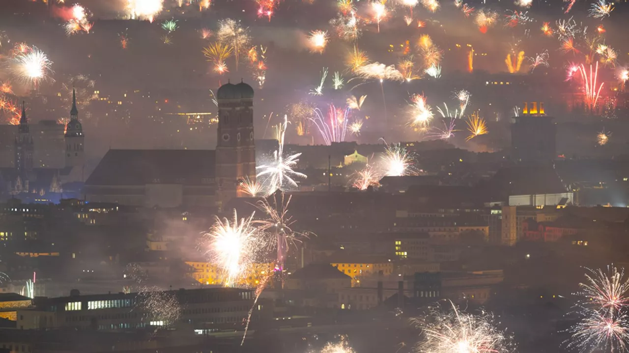 Bayerische Städte planen Verbotszonen für Böller an Silvester