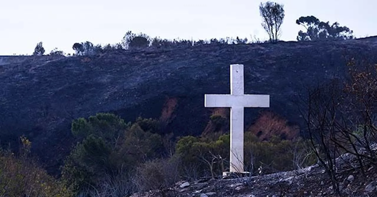 VIDEO — ‘Grateful to God’: Wooden Cross Survives California Wildfire That Burned 4K Acres