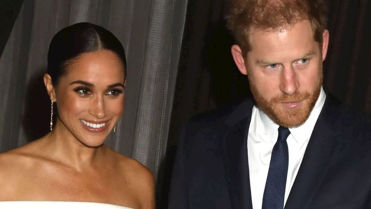 Prinz Harry und Herzogin Meghan: Weihnachtskarte mit harmonischem Familienbild