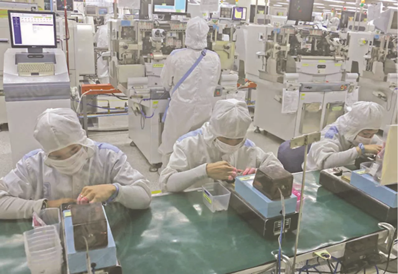 PBBM: Geopolitics hampering PHL semiconductor industry growth