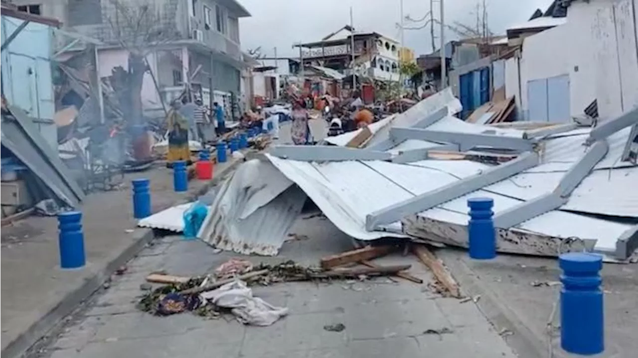 Badai Terkuat Satu Abad Hantam Mayotte Prancis, Ribuan Orang Tewas