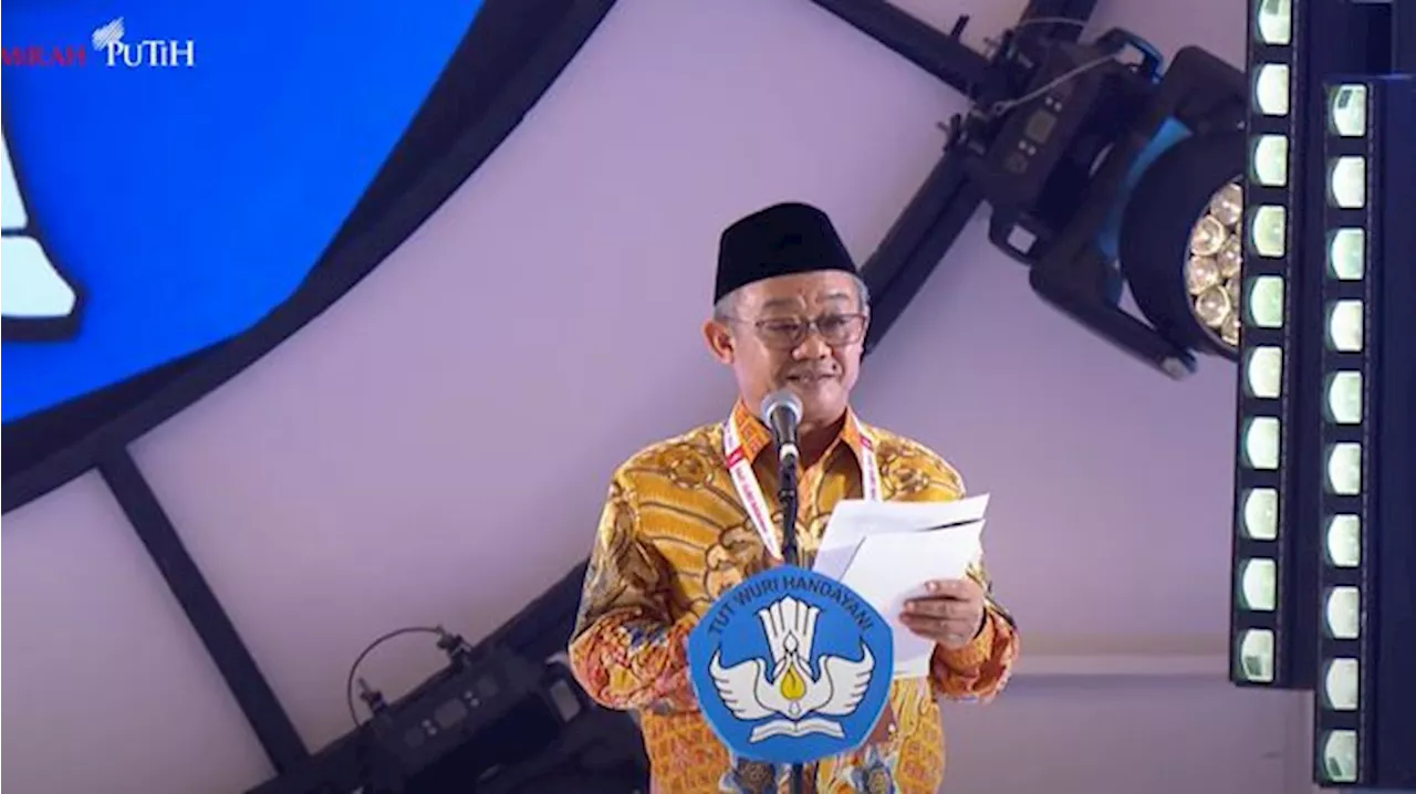 Kabar Baik! Guru ASN Negeri Bisa Mengajar di Sekolah Swasta Mulai 2025