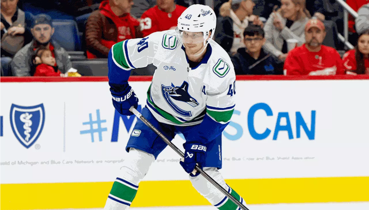 Canucks vs Avalanche Prediction, Picks & Odds for Tonight’s NHL Game