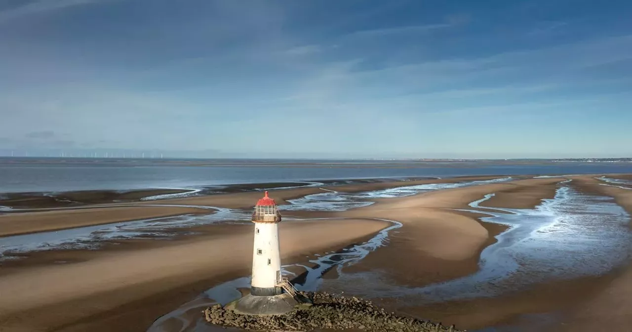 Haunted lighthouse that seems completely isolated on Google Maps