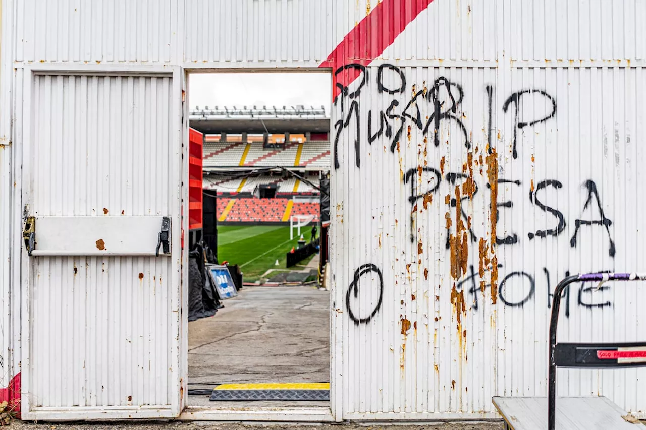 100 años de Rayo Vallecano con un estadio lleno de problemas