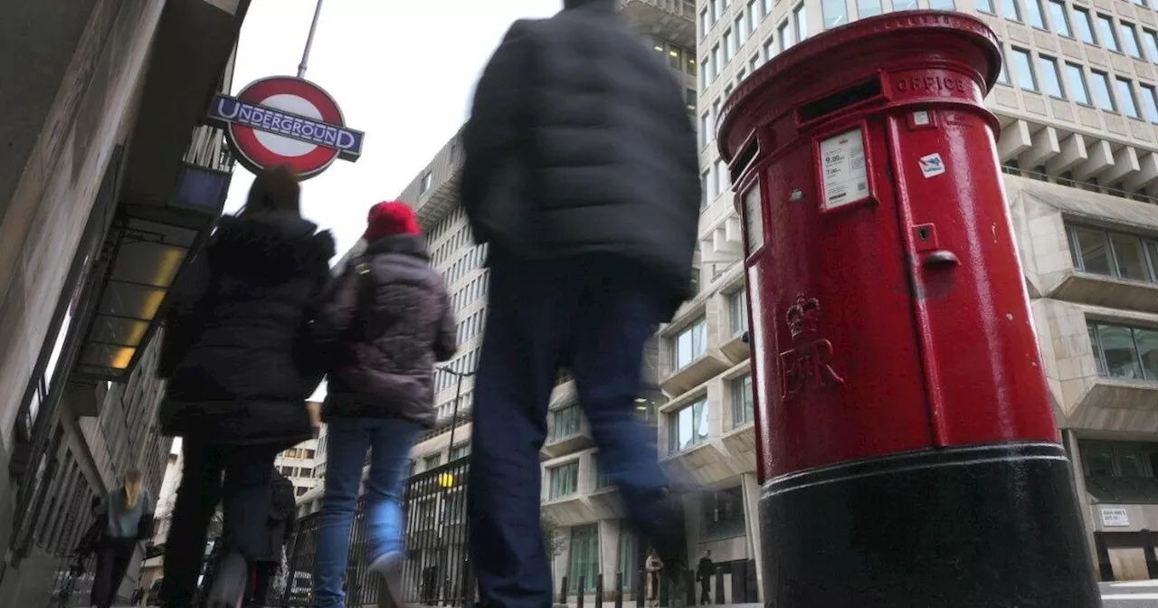 Royal Mail venduta a un miliardario ceco per 3,6 miliardi di sterline: resta l’obbligo di consegna 6…