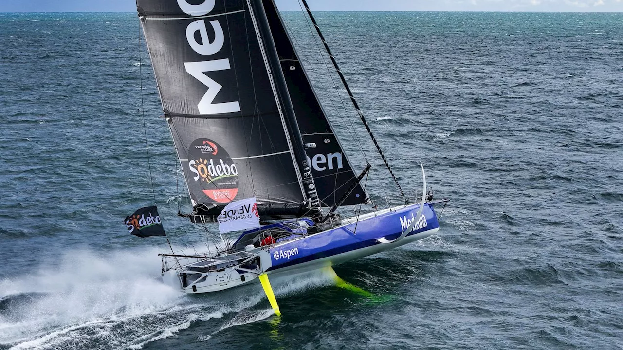 Vendée Globe : Charlie Dalin résiste en tête de la course, la Britannique Pip Hare démâte... Suivez la positio