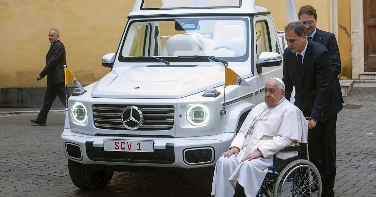 Le pape François prépare une révolution : une toute nouvelle papamobile l’attend !