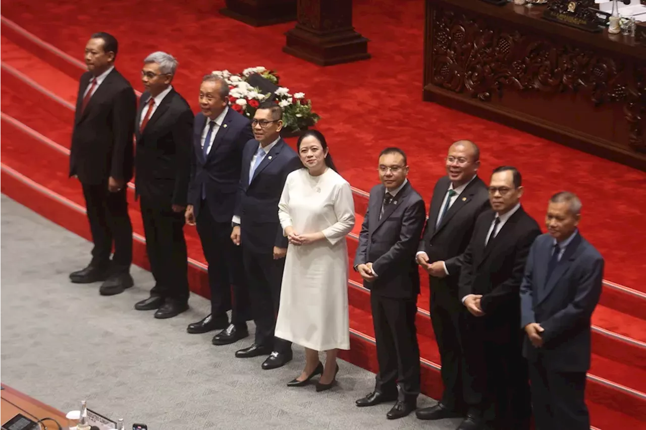 Prabowo Lantik Pimpinan dan Dewas KPK, Juga Ketua DPN untuk Gantikan Wantannas