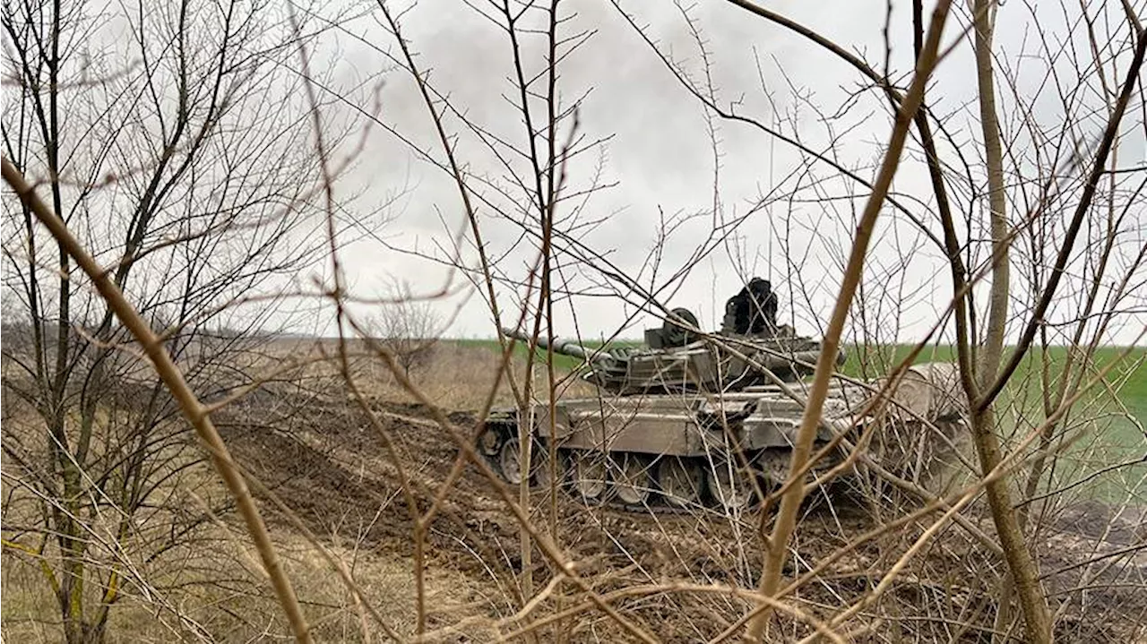 Танки Т-90М «Прорыв» группировки войск «Запад» уничтожили технику и живую силу ВСУ