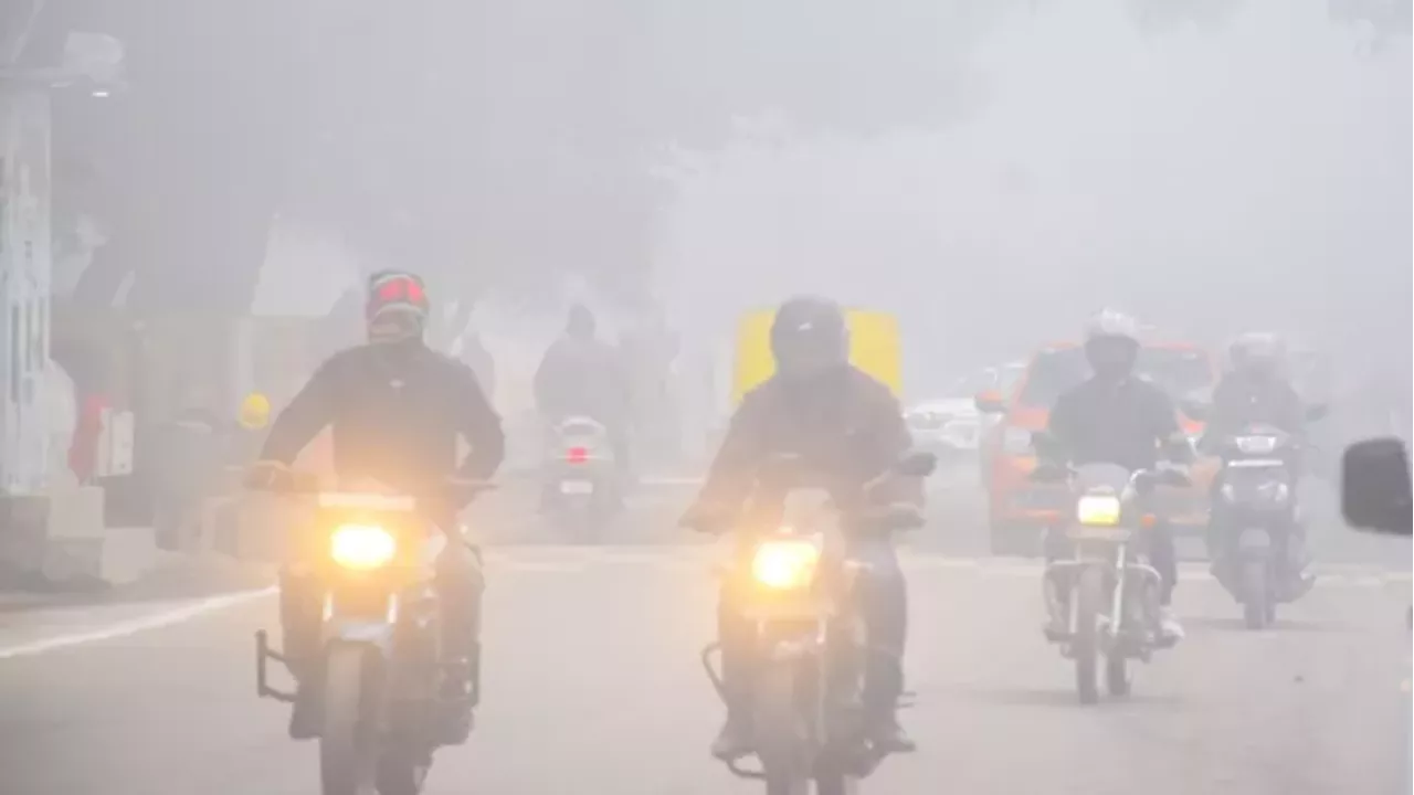 Weather Update: नैनीताल से भी ठंडा रहा मुरादाबाद, 7 डिग्री पारा ने बढ़ाई ठंडक, लोगों की छूटी कंपकंपी