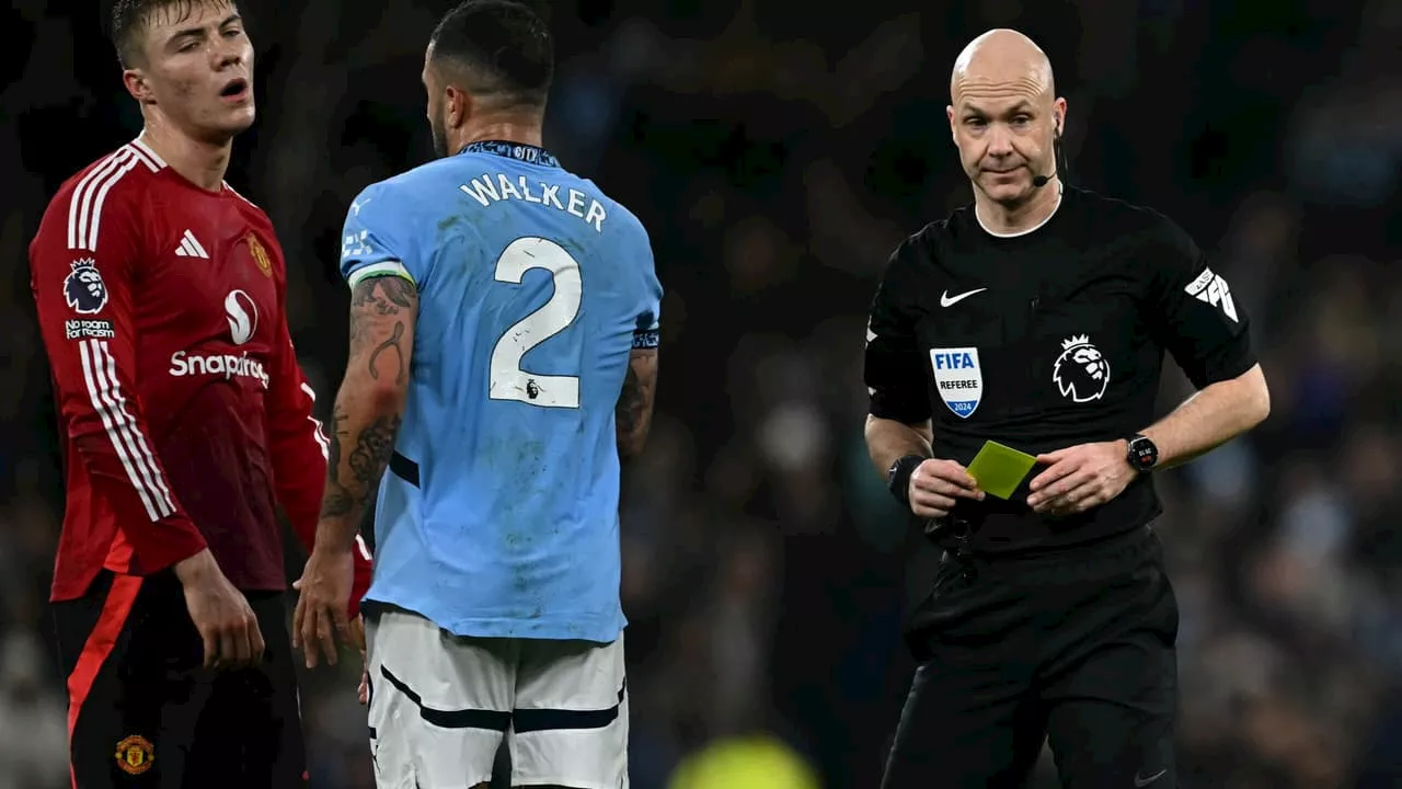 Centroavante do United provoca Walker após vitória contra o City