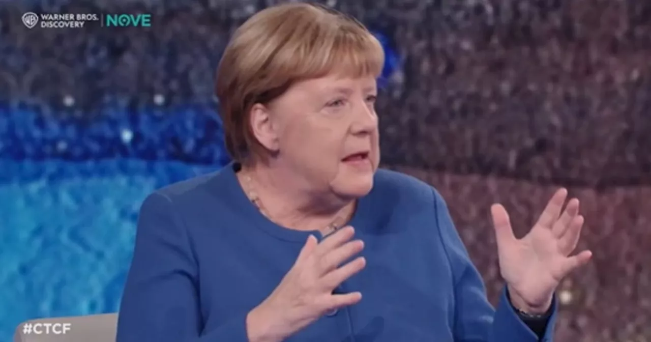 Angela Merkel da Fazio, "morsa da un cane. Cosa mi regalò Putin": aneddoto agghiacciante