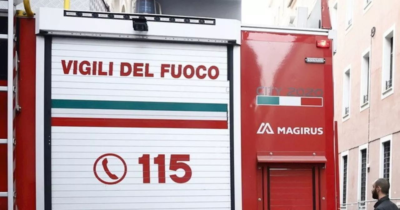 Latina, forte esplosione in una palazzina: due morti e un ferito grave, cos&#039;è successo