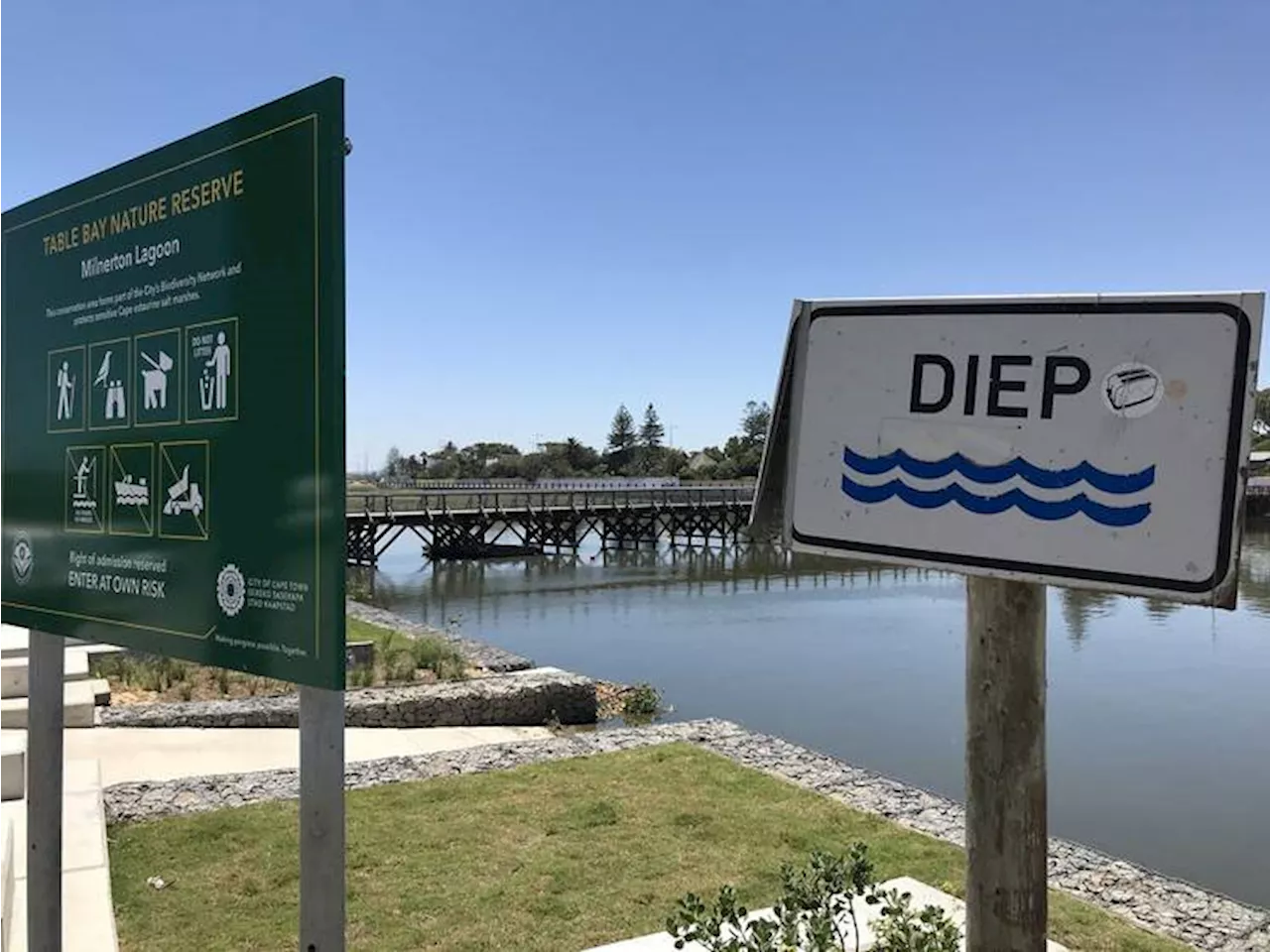 Sewage stench lingers at Milnerton Lagoon