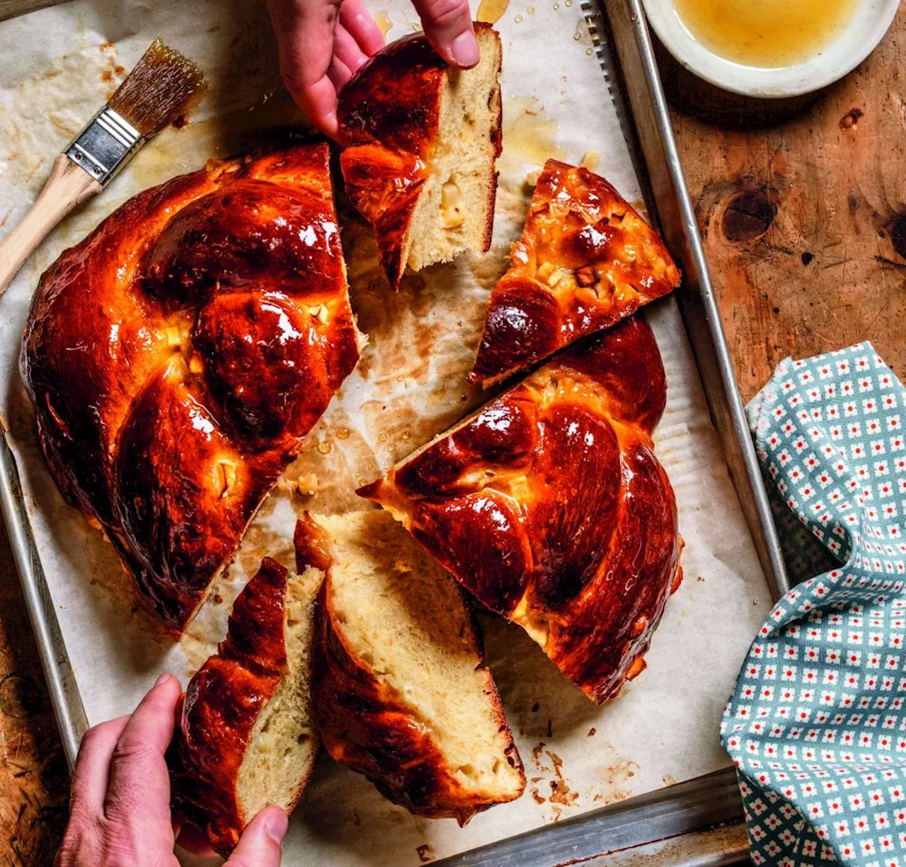 King Arthur Baking Company’s Caramelized Apple and Honey Challah Recipe