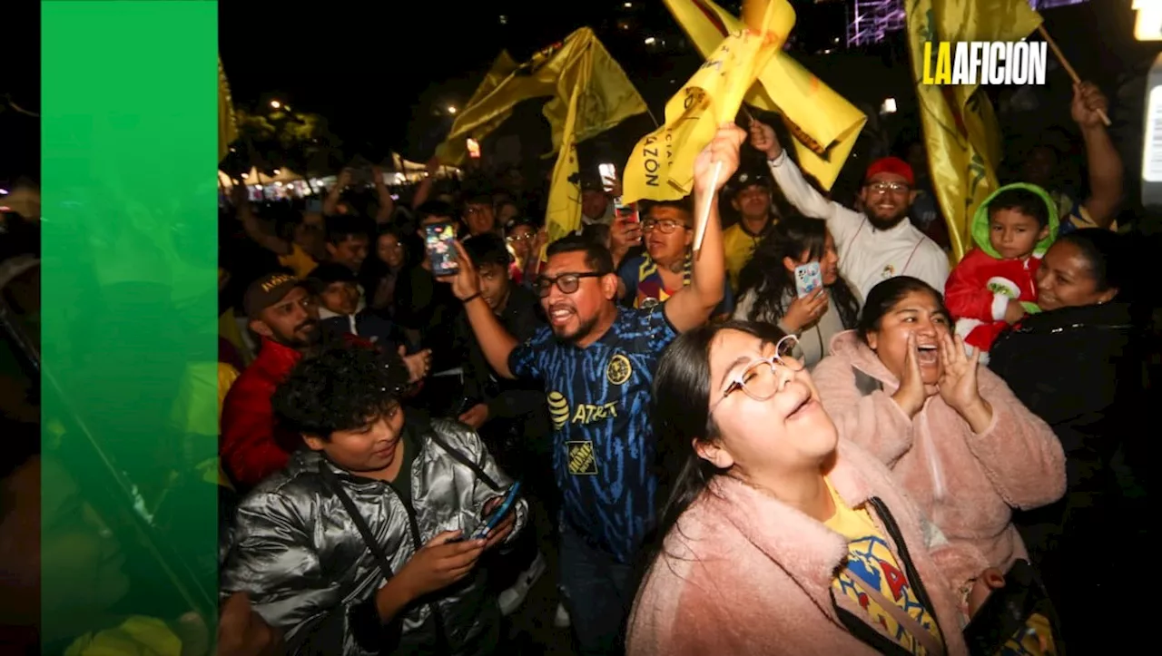 Aficionados de América festejan el tricampeonato en el Ángel de la Independencia