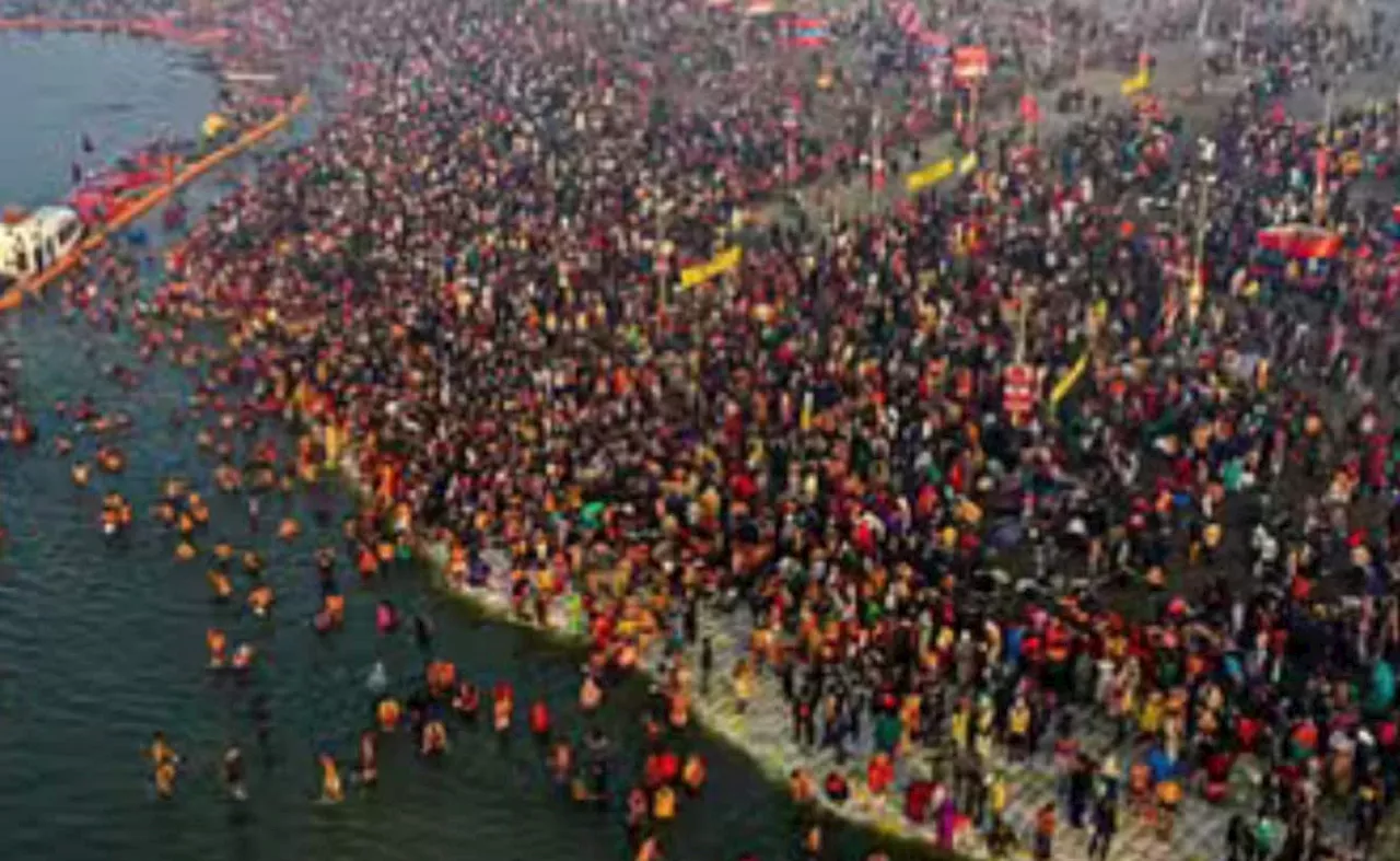 Kumbh 2025 : दुनिया के सबसे बड़े मेले &#039;कुंभ&#039; में पहुंचने, ठहरने से लेकर शाही स्नान की तिथियां जानिए एक क्लिक में यहां...