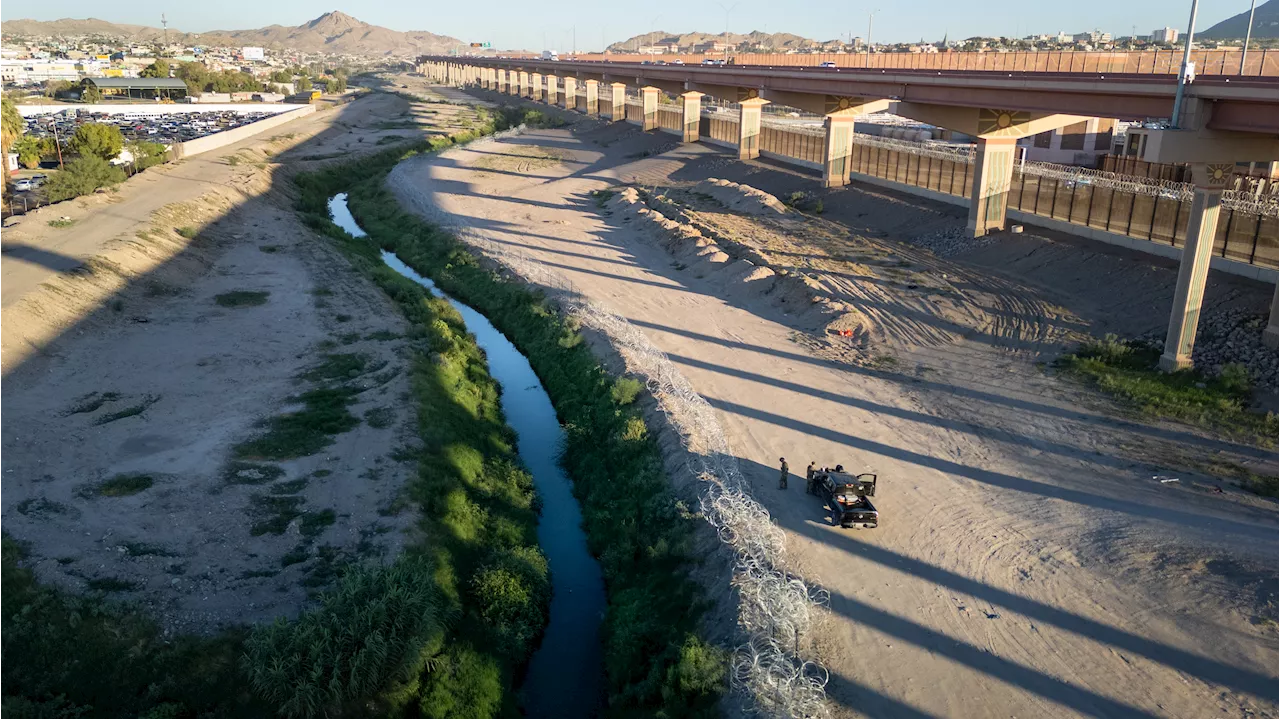 South Texas Illegal Border Crossings Spike in Biden's Final Days