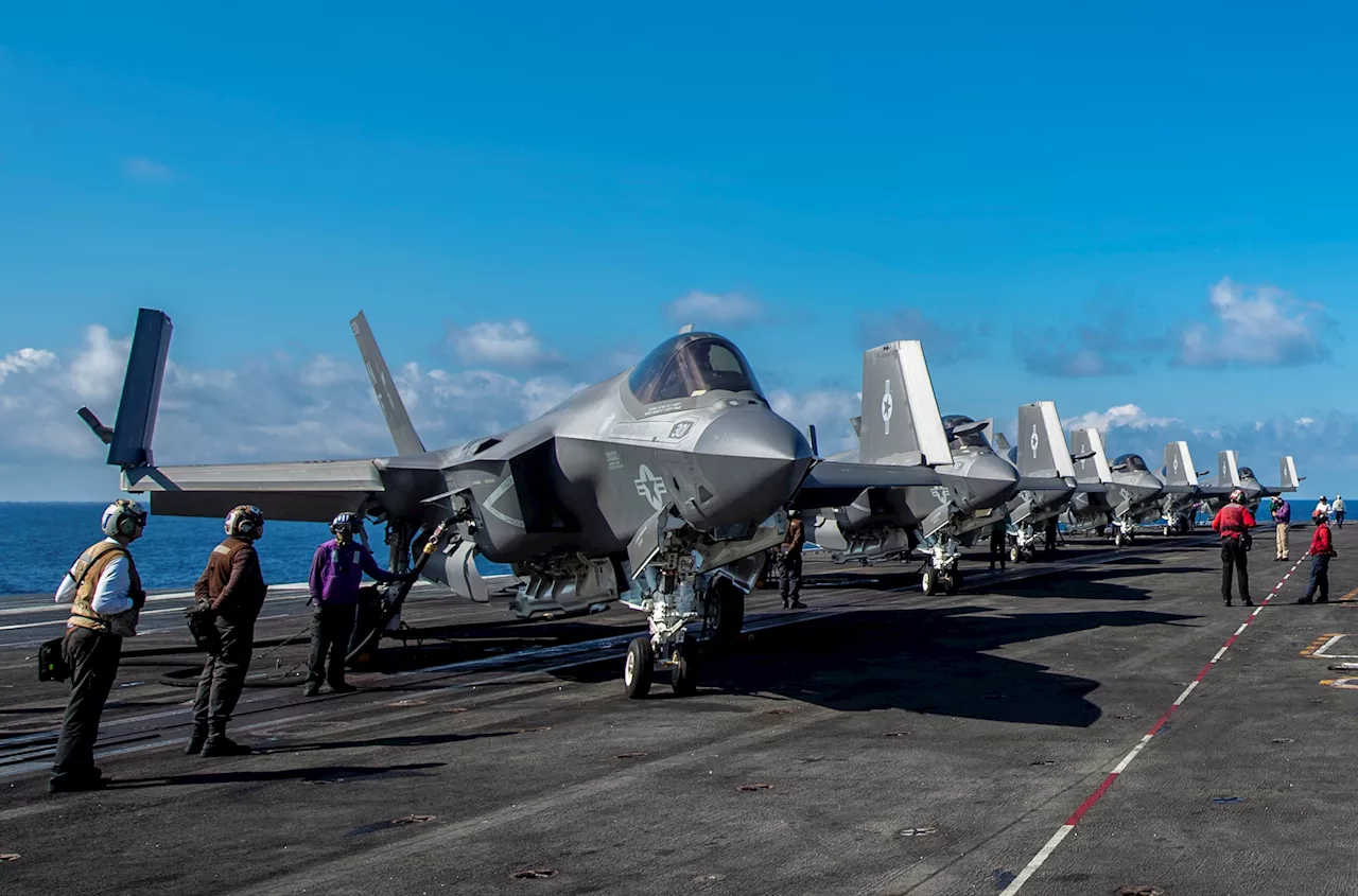 US Aircraft Carrier Carries More Firepower on Return to West Pacific