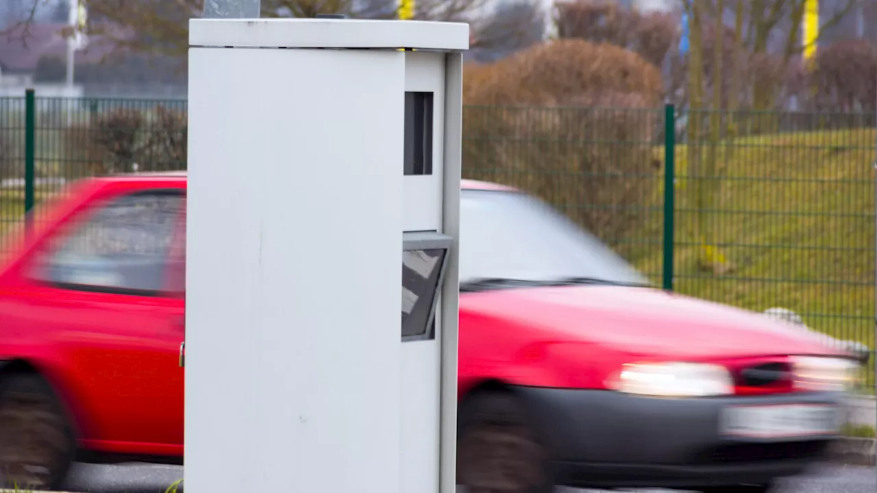 Teure Festtage: Mit 95 km/h in Neunkirchen in der 30er Zone geblitzt!