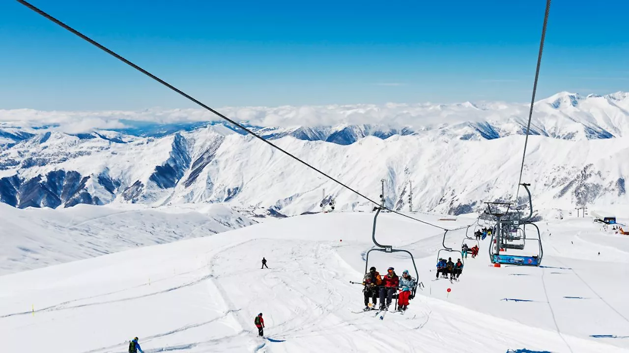 Kohlenmonoxidvergiftung durch Stromgenerator: Zwölf Menschen sterben in Skigebiet in Georgien