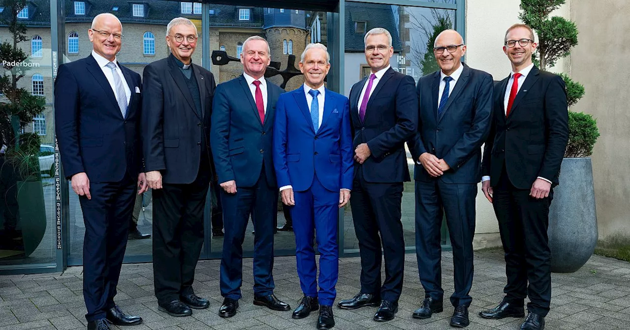 Abschied und Führungswechsel bei Paderborner Bank