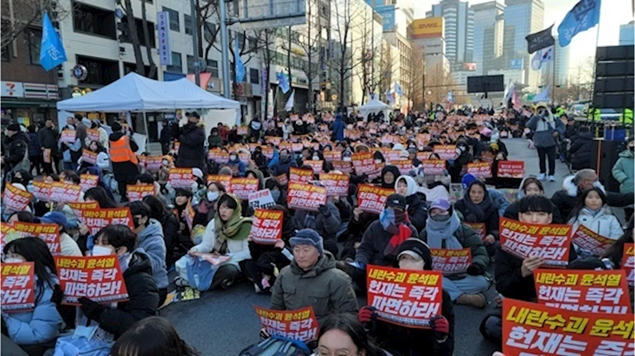 '내란공범 85명, 윤석열 탄핵하고 국민의힘 해체하자'