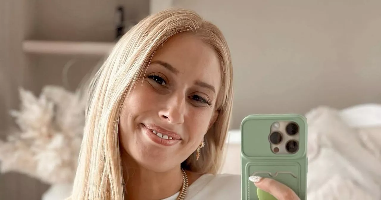 Stacey Solomon's 'amazing' £24 battery organising hack for Christmas Day