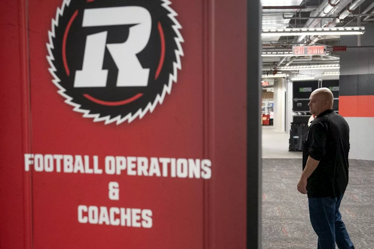 Ottawa Redblacks re-sign offensive lineman Pelehos, fullback Dubois