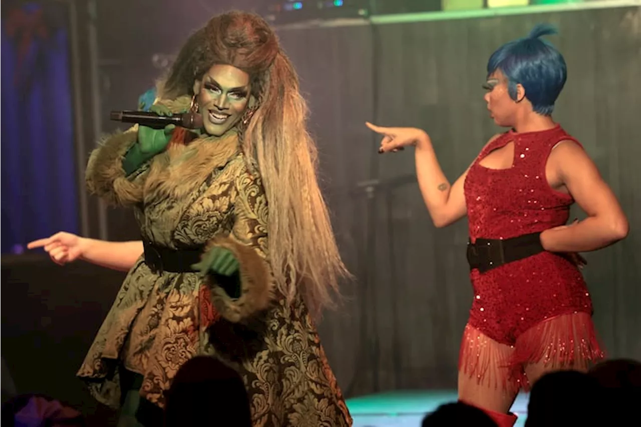 The Grinch’s ex-wife tells her side of the story in a drag Christmas spectacular