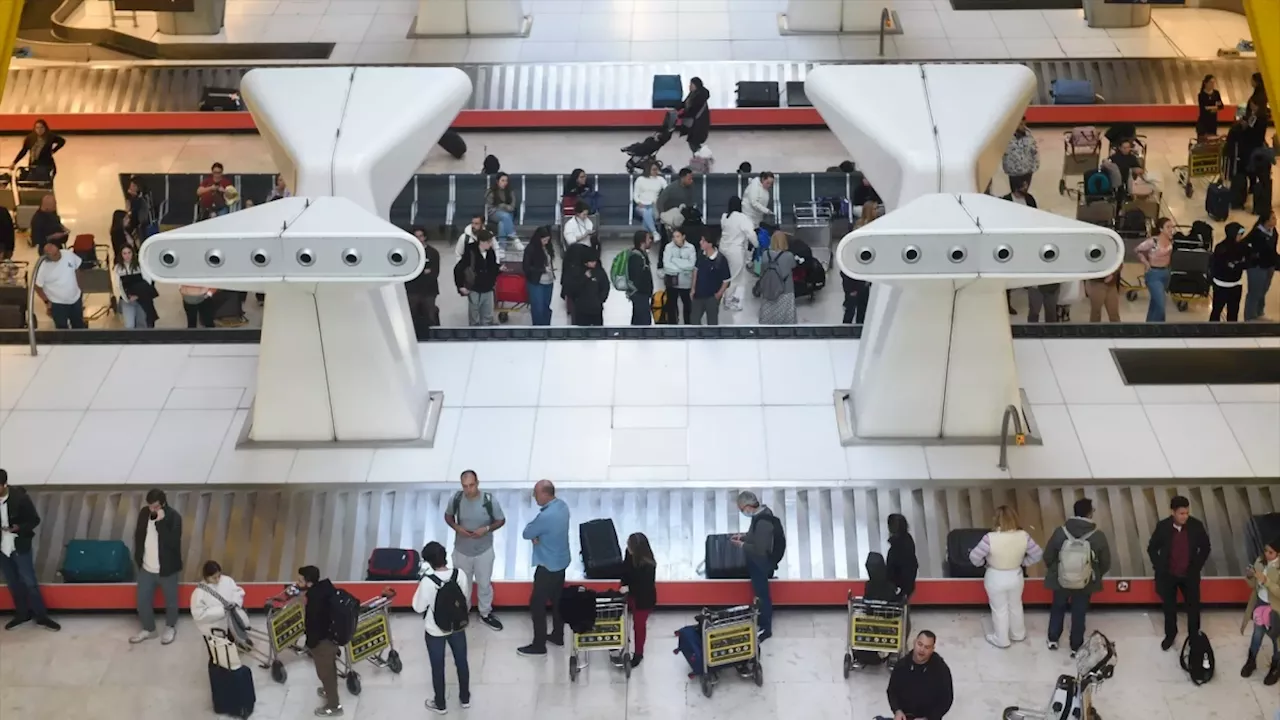 Alertan del extravío de un bulto radiactivo en la terminal de carga del Aeropuerto de Madrid-Barajas