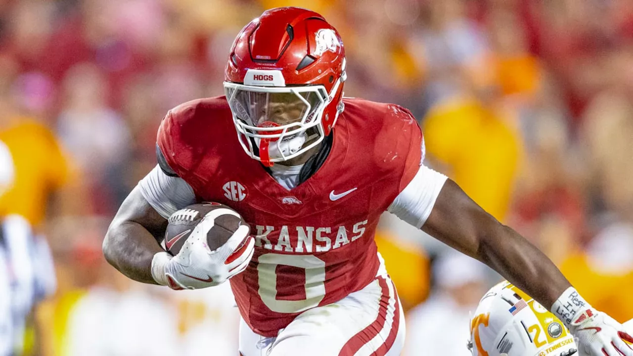 Arkansas Razorbacks running back enters name in transfer portal again