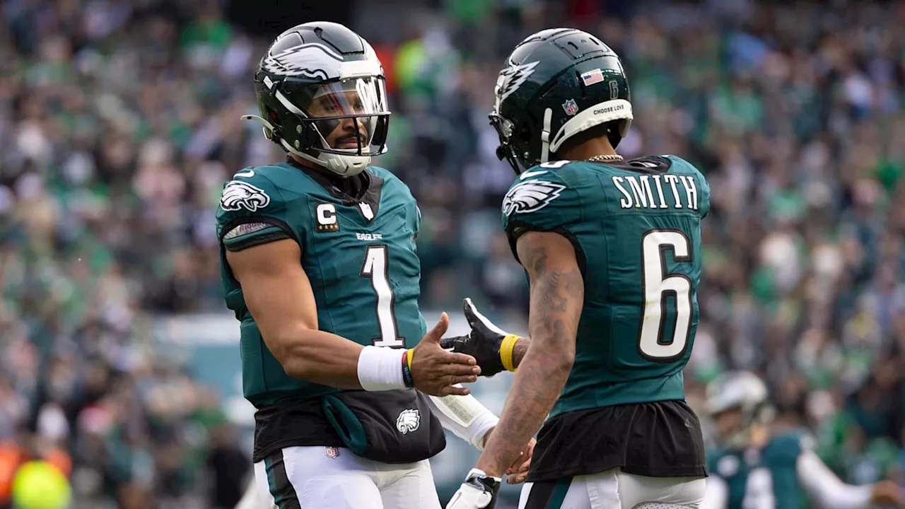 Devonta Smith Credits ‘Tough Conversations’ for Helping Eagles Get Back on Track