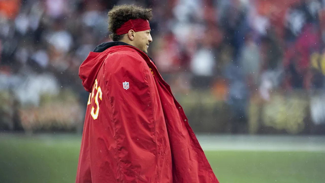 Patrick Mahomes Injury Status in Doubt Based on Texans vs. Chiefs Odds in Week 16