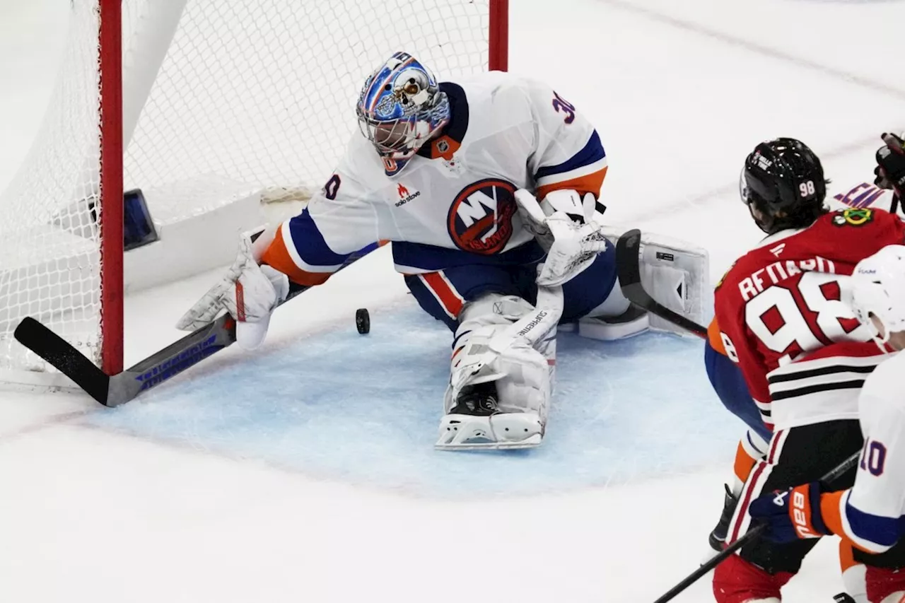 Bedard scores in 3rd period as the Blackhawks beat the Islanders