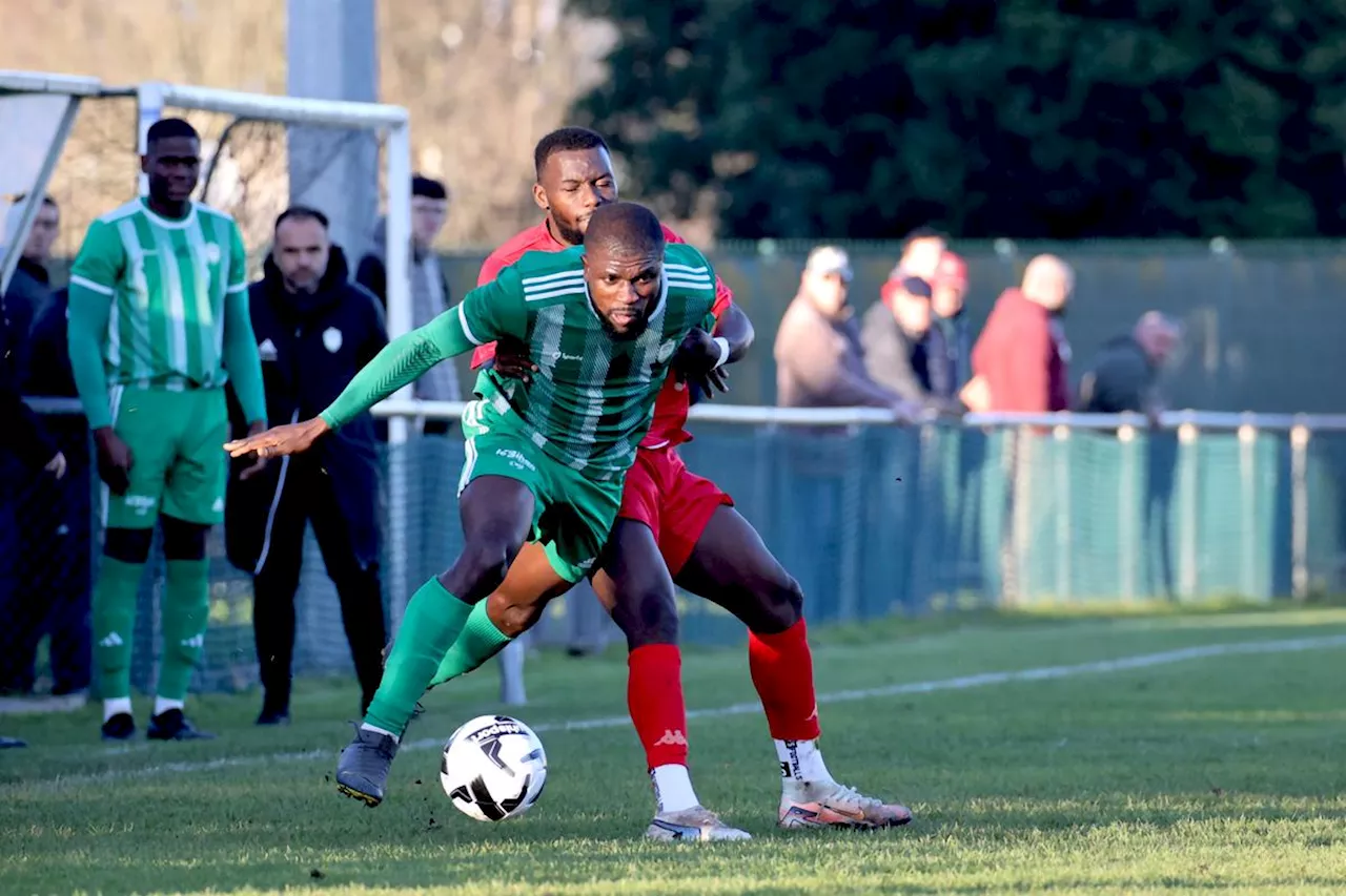 Football (Régional 1) : les positions se resserrent derrière la JS Villenavaise