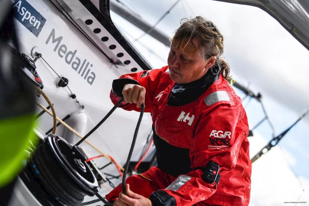 Vendée Globe. La Britannique Pip Hare se dirige vers l’Australie après son démâtage