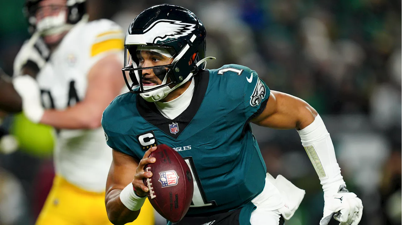 Hurts powers Eagles past Steelers for franchise-best 10th straight win