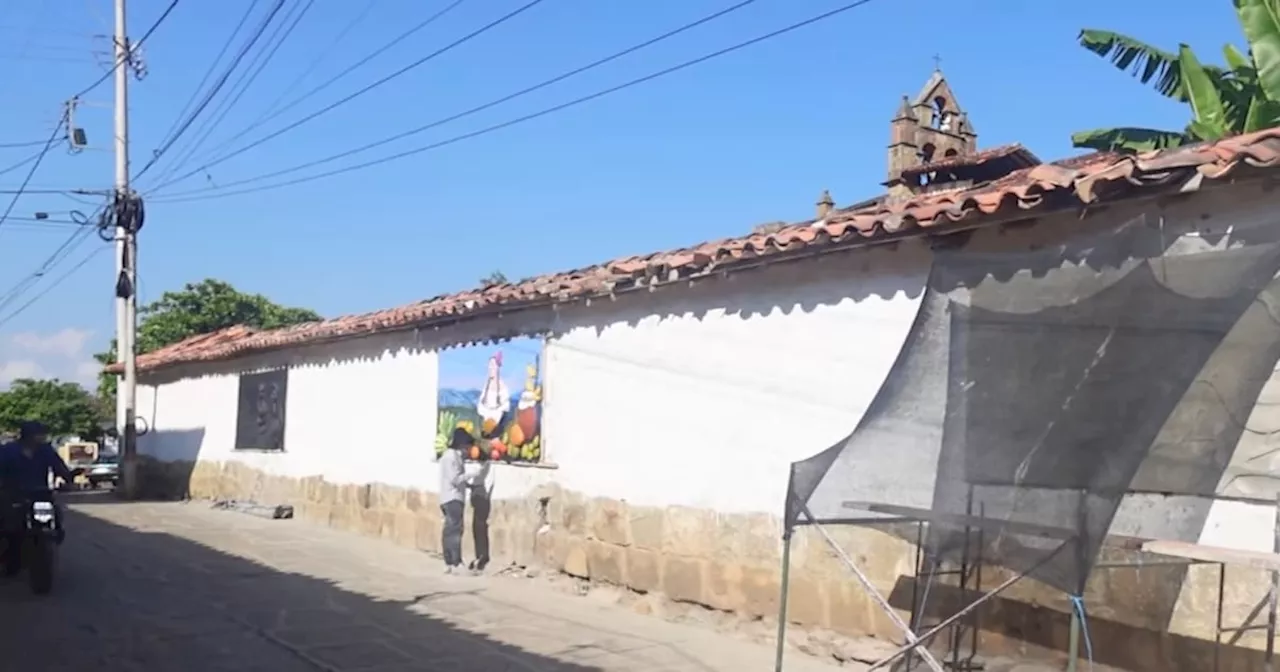 Elaboran cinco murales para embellecer las calles de Pinchote