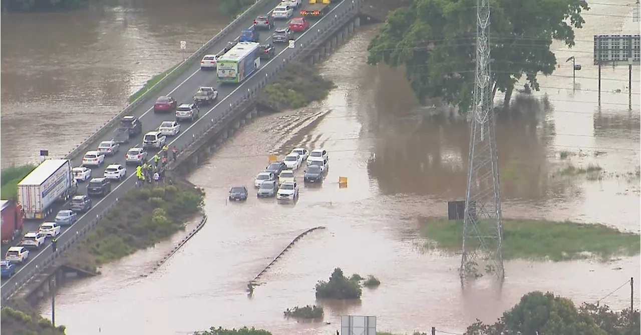 Southeast Queensland Flooded as December Breaks Rainfall Records