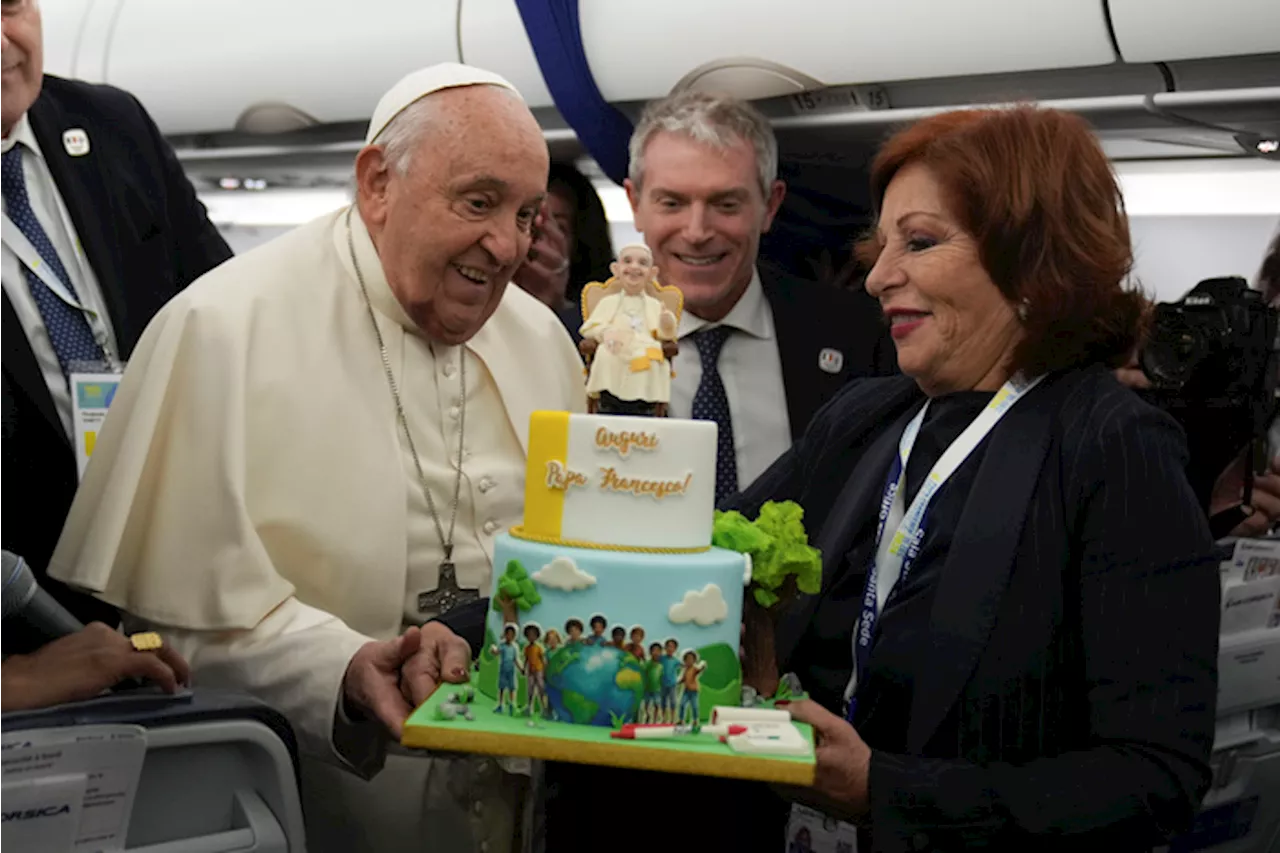 Papa Francesco compie 88 anni: un compleanno dedicato al lavoro