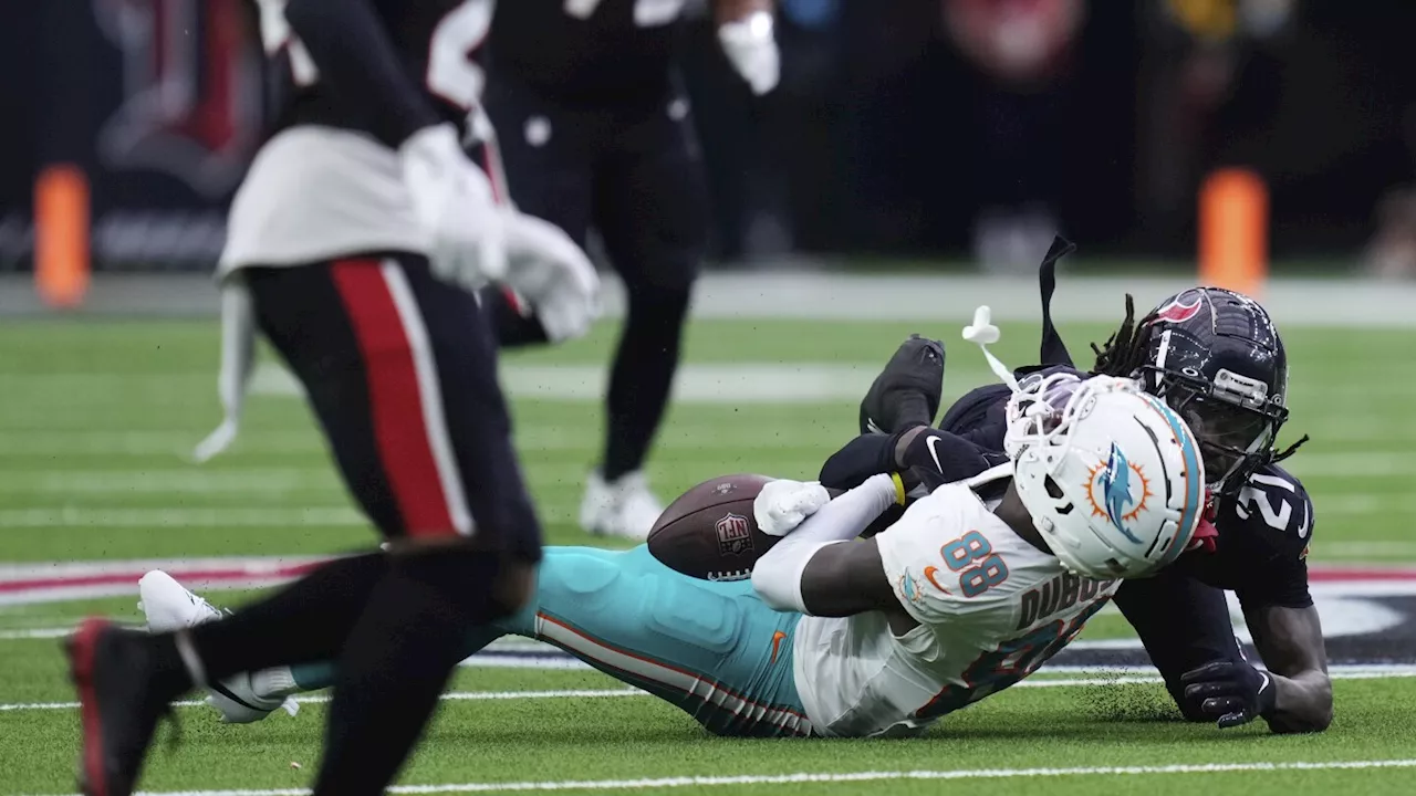 Dolphins place receiver Grant DuBose on injured reserve after hit to the head vs. Texans