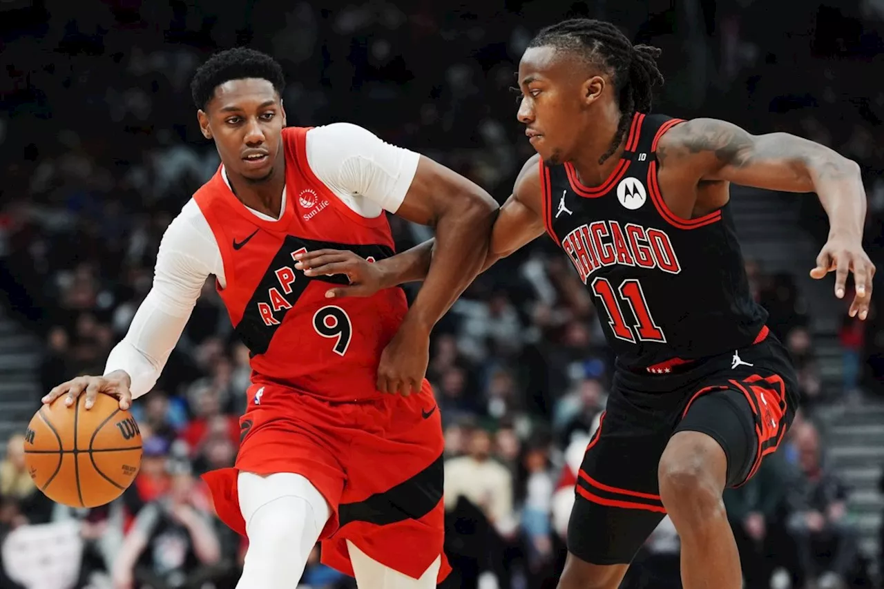 Bulls hold off late Raptors charge as Toronto centre Jakob Poeltl leaves game early