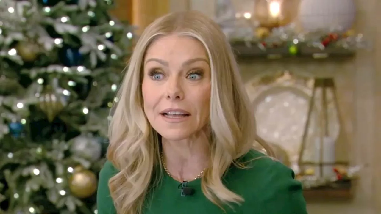 Kelly Ripa Jokes About Third Pregnancy With Keira Knightley