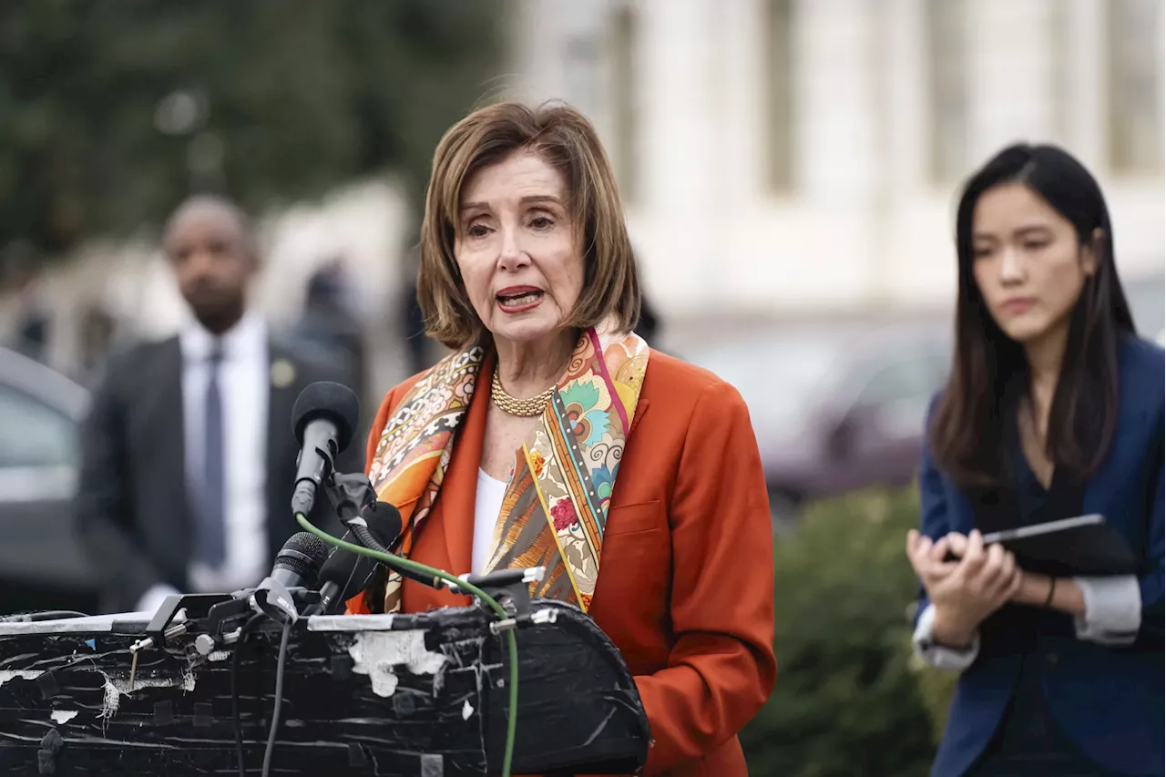 Pelosi Thwarts Ocasio-Cortez's Bid for Oversight Committee