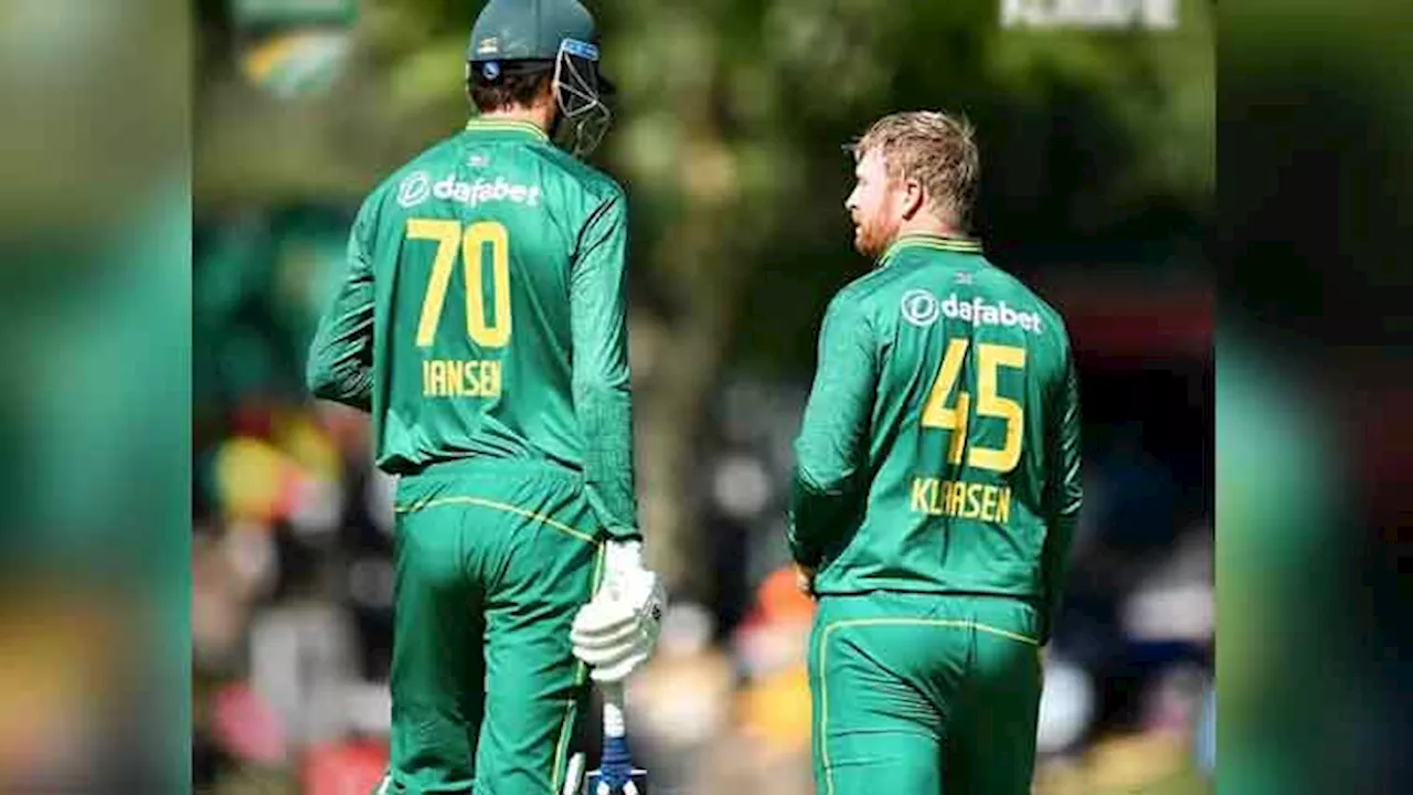 South Africa Sets 240-Run Target for Pakistan in 1st ODI